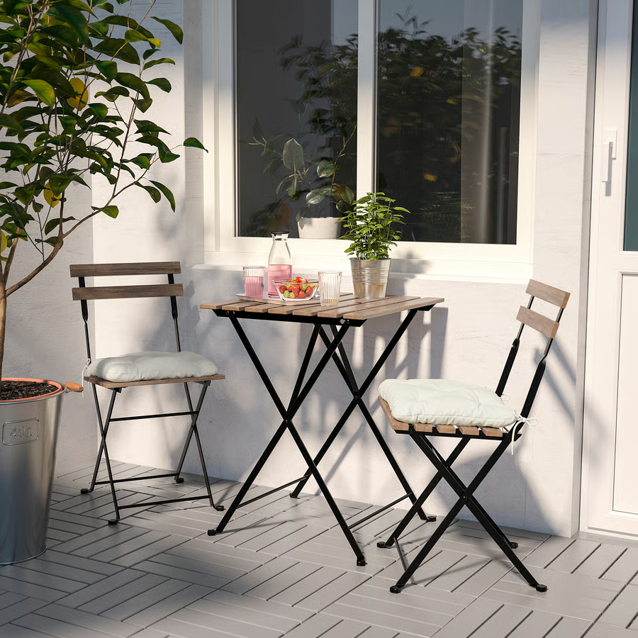Outdoor tables