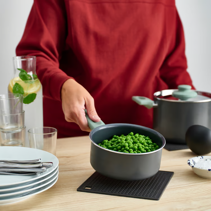 SANDVIVA Pot holder, silicone/dark grey, 18x18 cm, 40587876