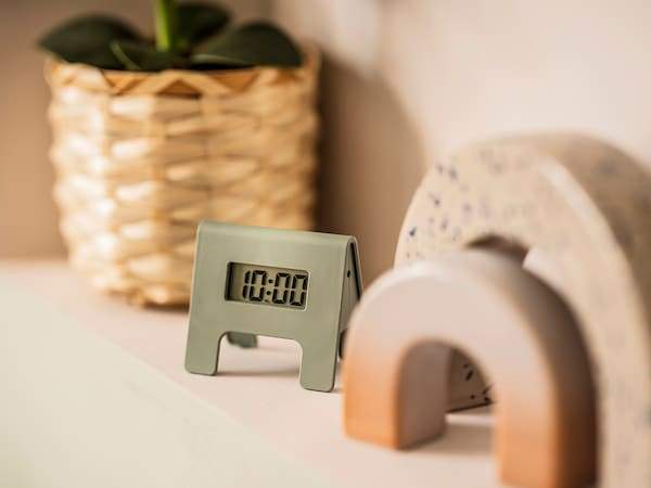 KUPONG alarm clock 4x6 cm green