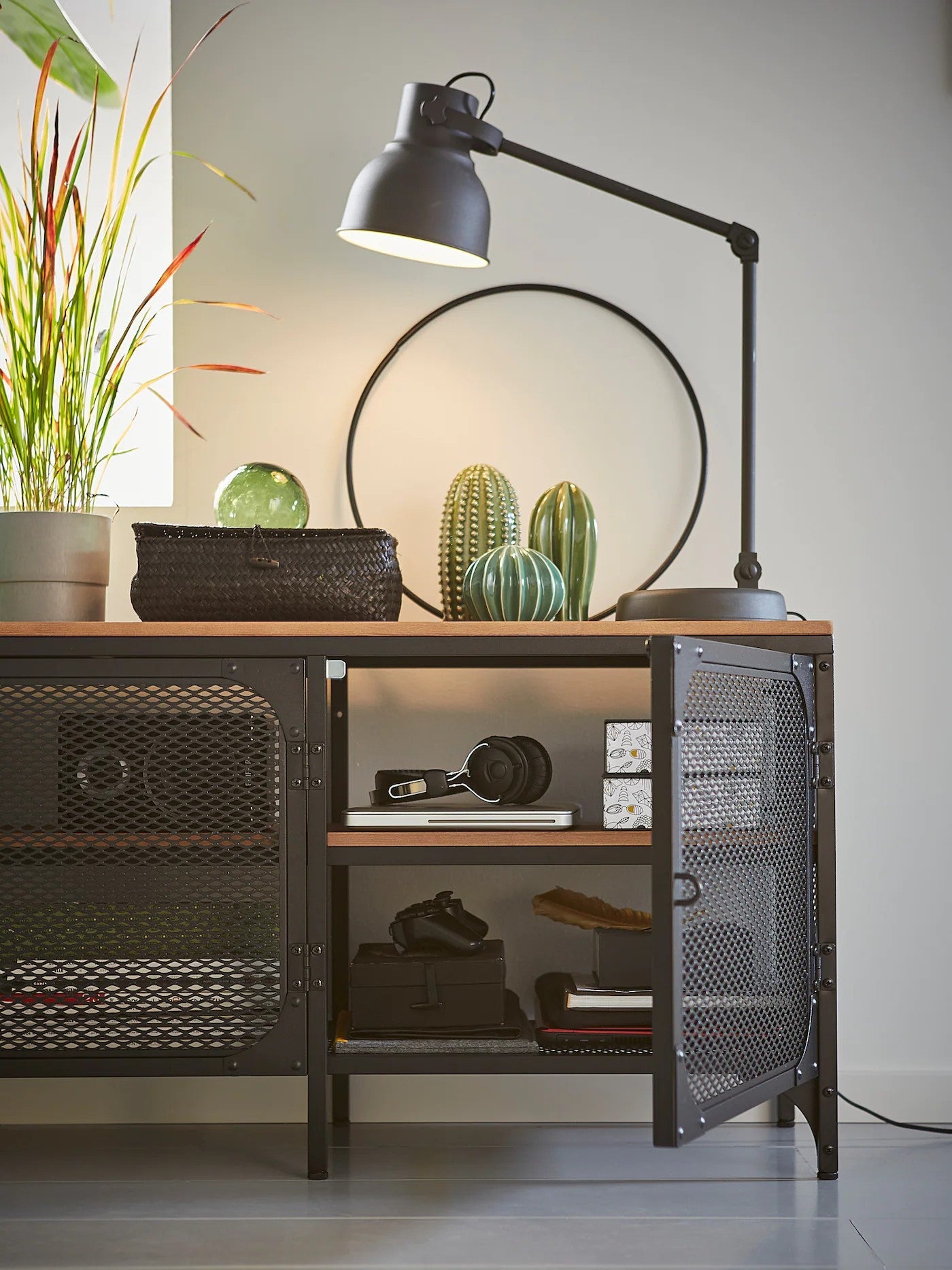 Furnsmart Enterprise
