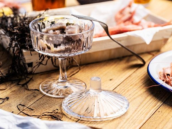 SALLSKAPLIG Bowl with lid, clear glass/patterned 10 cm